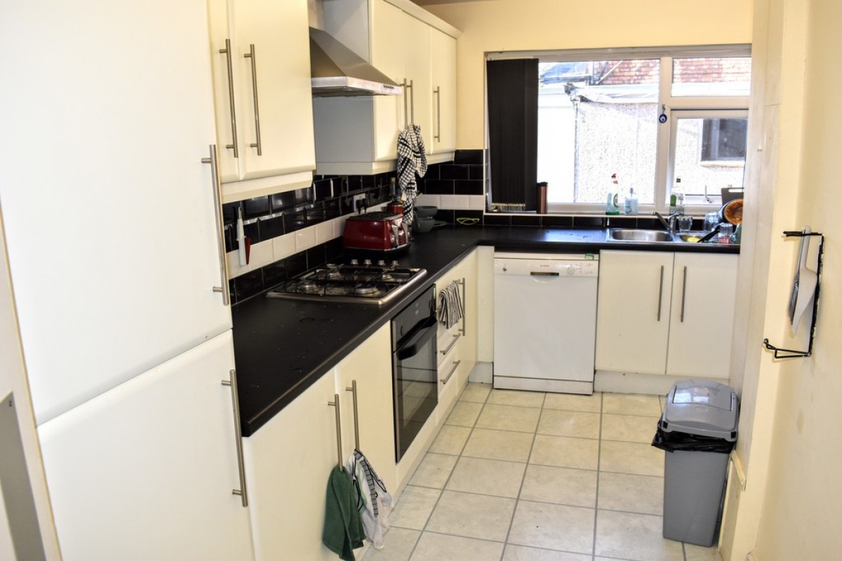 Images for Barnsfold Avenue, Fallowfield, Manchester EAID:b3a365785e0c608c1a78df24ce0289fd BID:1