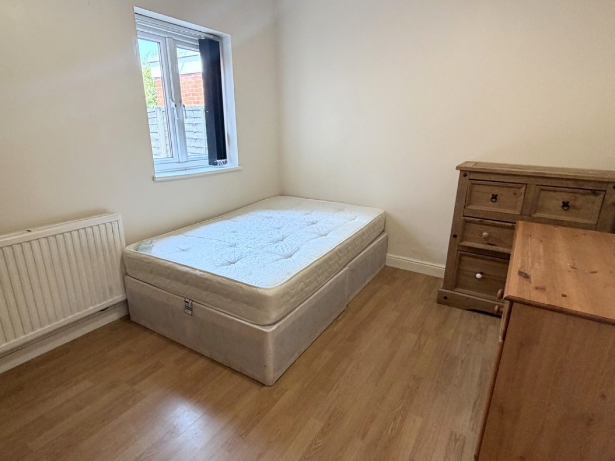 Images for Barnsfold Avenue, Fallowfield, Manchester EAID:b3a365785e0c608c1a78df24ce0289fd BID:1