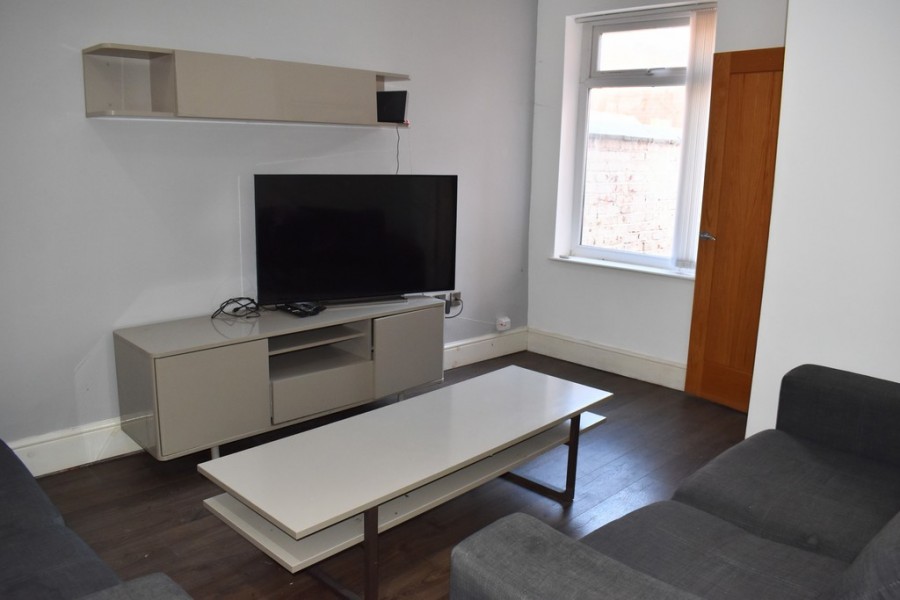 Images for Denham Street, Victoria Park, Manchester EAID:b3a365785e0c608c1a78df24ce0289fd BID:1