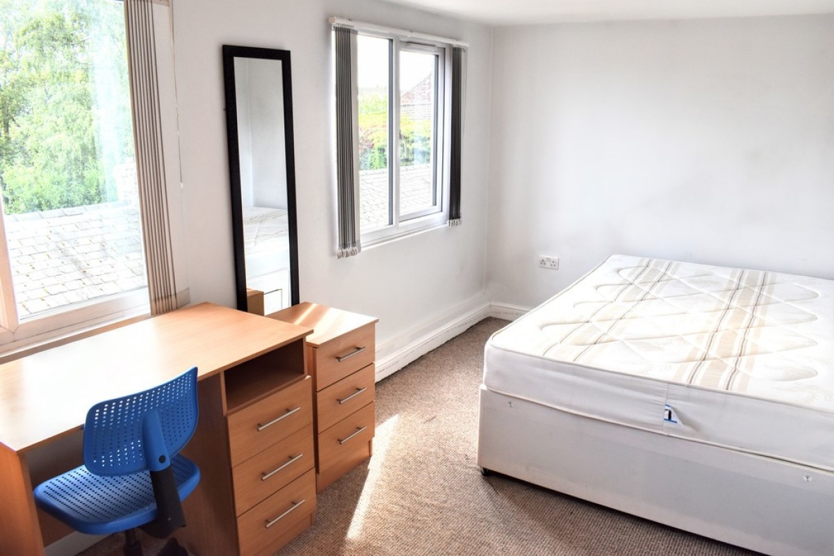 Images for Cedar Grove, Fallowfield, Manchester EAID:b3a365785e0c608c1a78df24ce0289fd BID:1