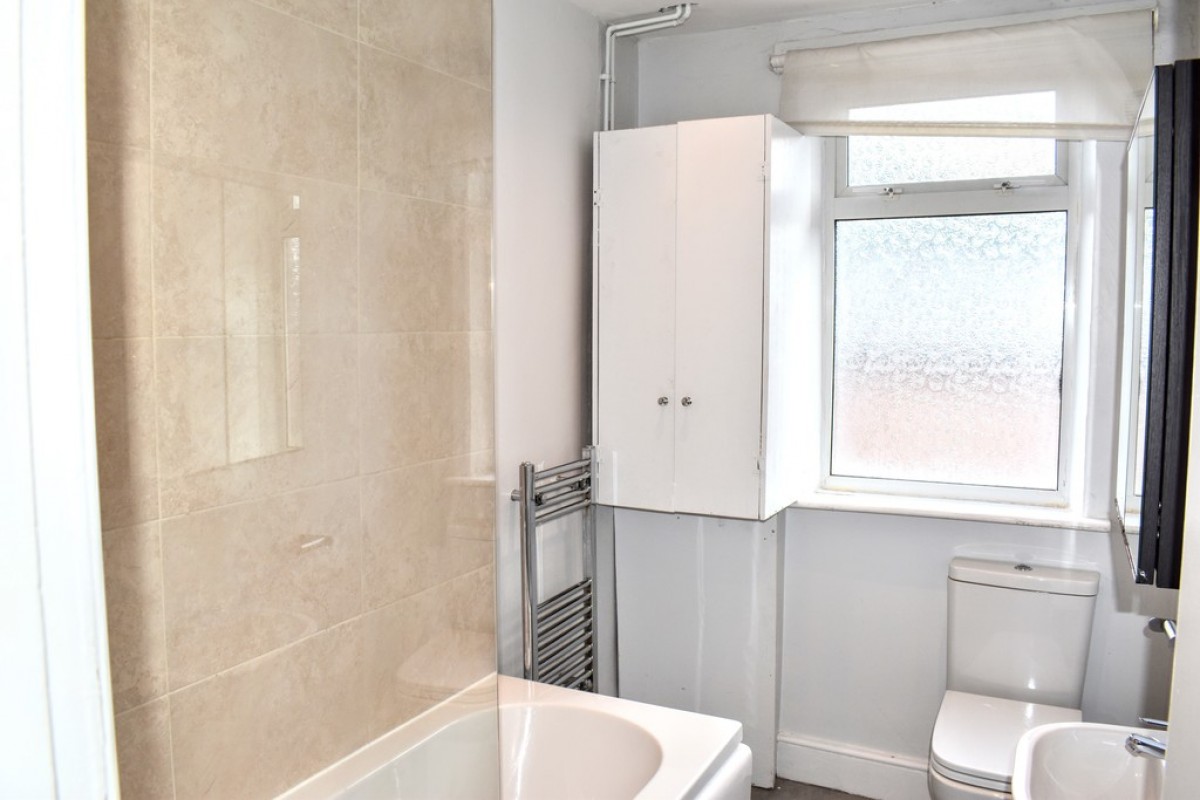 Images for Cedar Grove, Fallowfield, Manchester EAID:b3a365785e0c608c1a78df24ce0289fd BID:1