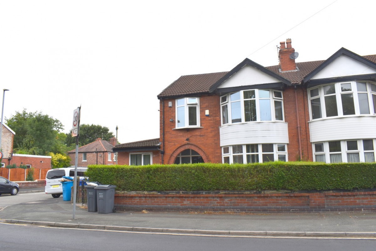 Images for Wellington Road, Fallowfield, Manchester EAID:b3a365785e0c608c1a78df24ce0289fd BID:1