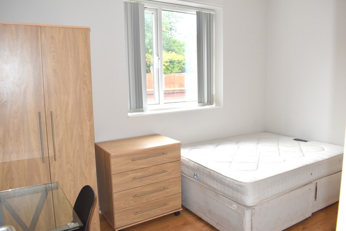 Images for Wellington Road, Fallowfield, Manchester EAID:b3a365785e0c608c1a78df24ce0289fd BID:1