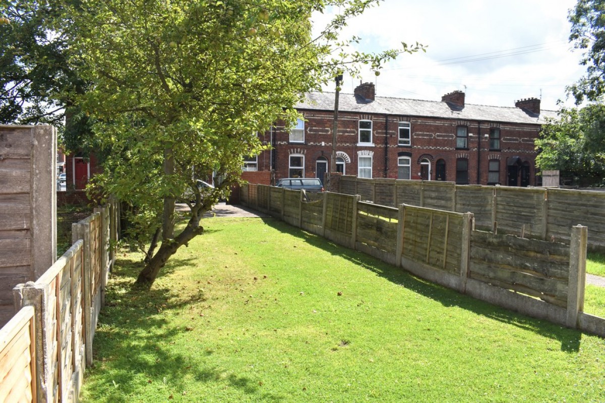 Images for Egerton Road, Fallowfield, Manchester EAID:b3a365785e0c608c1a78df24ce0289fd BID:1