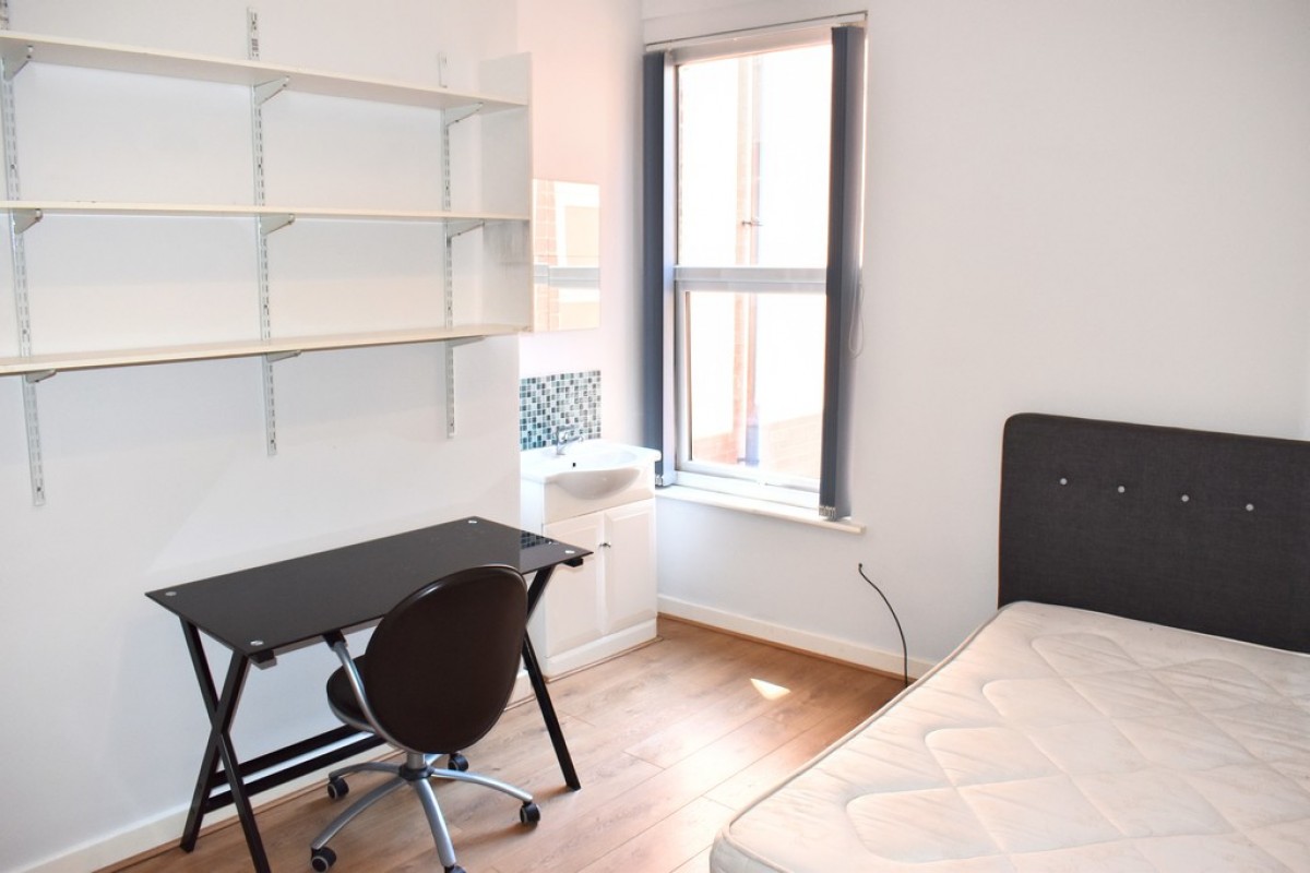 Images for Egerton Road, Fallowfield, Manchester EAID:b3a365785e0c608c1a78df24ce0289fd BID:1