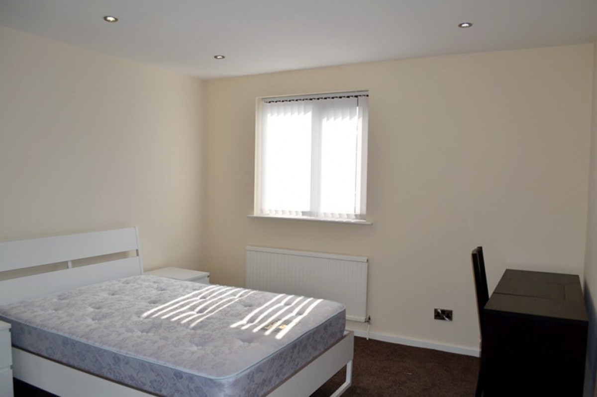 Images for Swinton Grove, Victoria Park EAID:b3a365785e0c608c1a78df24ce0289fd BID:1