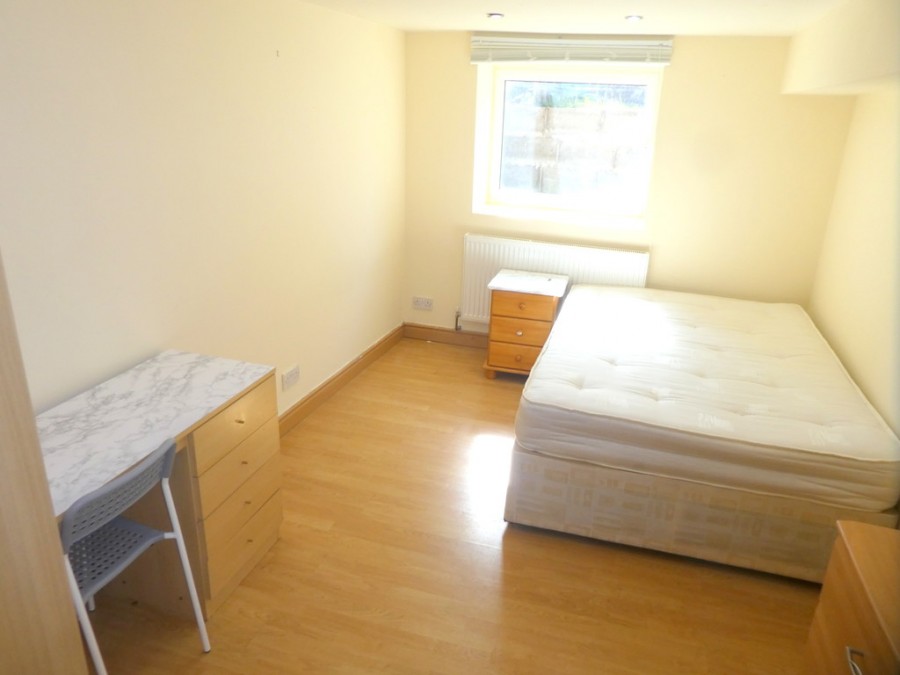 Images for Parsonage Road, Withington EAID:b3a365785e0c608c1a78df24ce0289fd BID:1