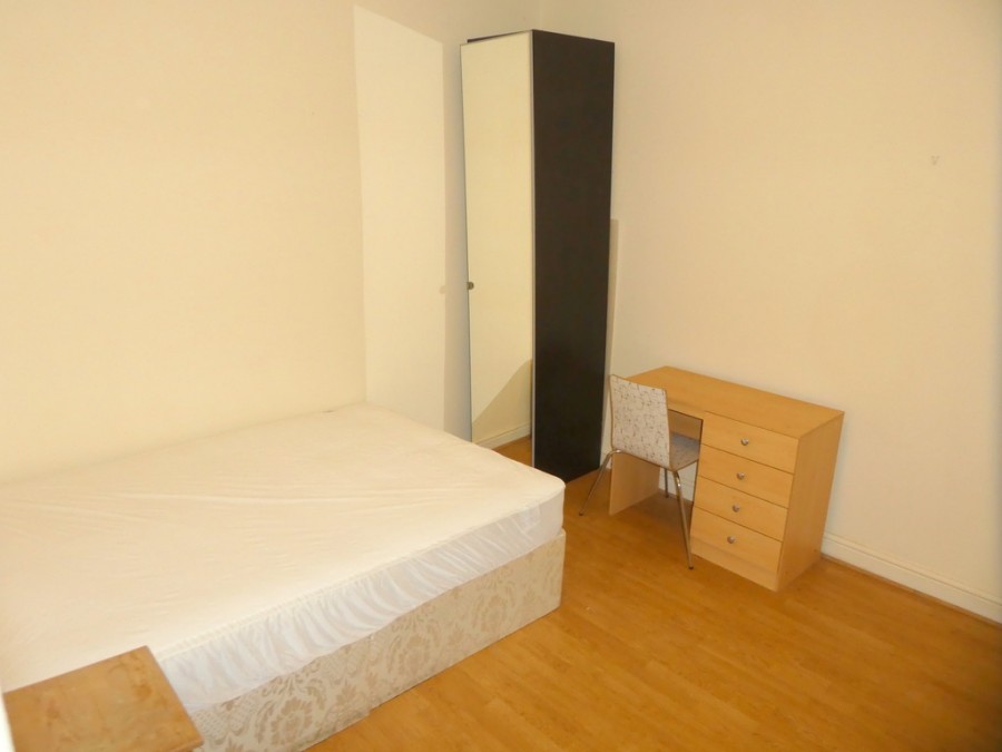 Images for Scarsdale Road, Victoria Park, Manchester EAID:b3a365785e0c608c1a78df24ce0289fd BID:1