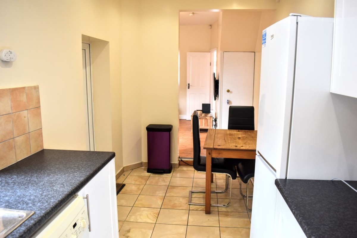 Images for Ealing Avenue, Rusholme EAID:b3a365785e0c608c1a78df24ce0289fd BID:1