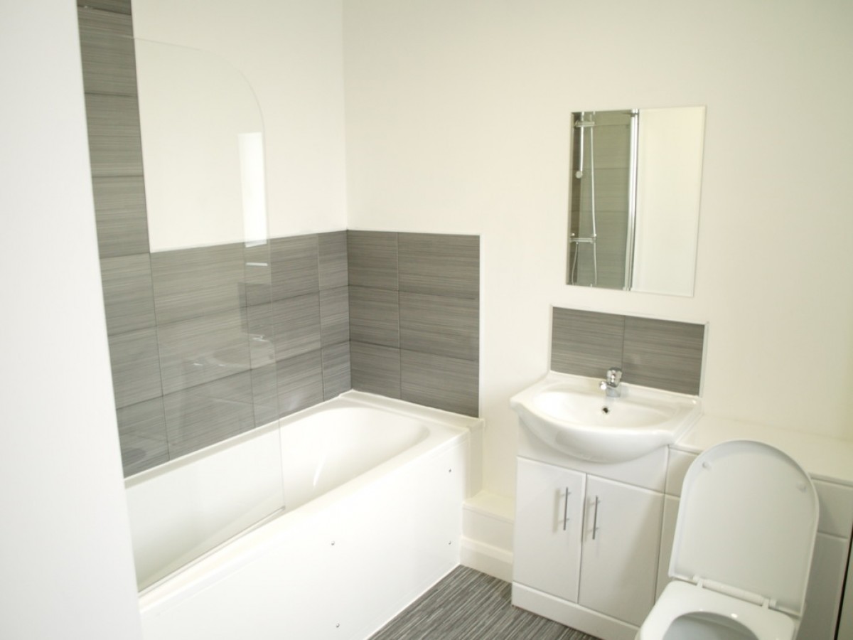 Images for Stockport Road, Longsight, Manchester EAID:b3a365785e0c608c1a78df24ce0289fd BID:1