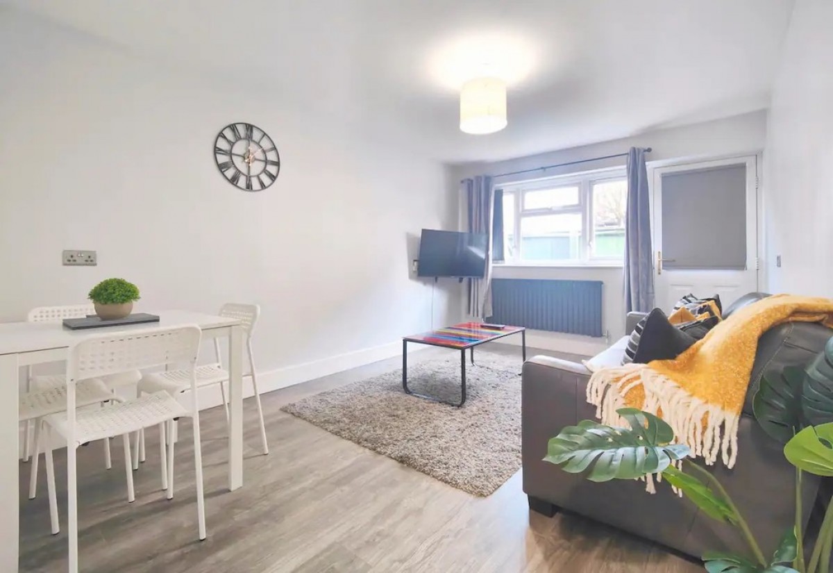 Images for Dalesman Walk, Hulme EAID:b3a365785e0c608c1a78df24ce0289fd BID:1