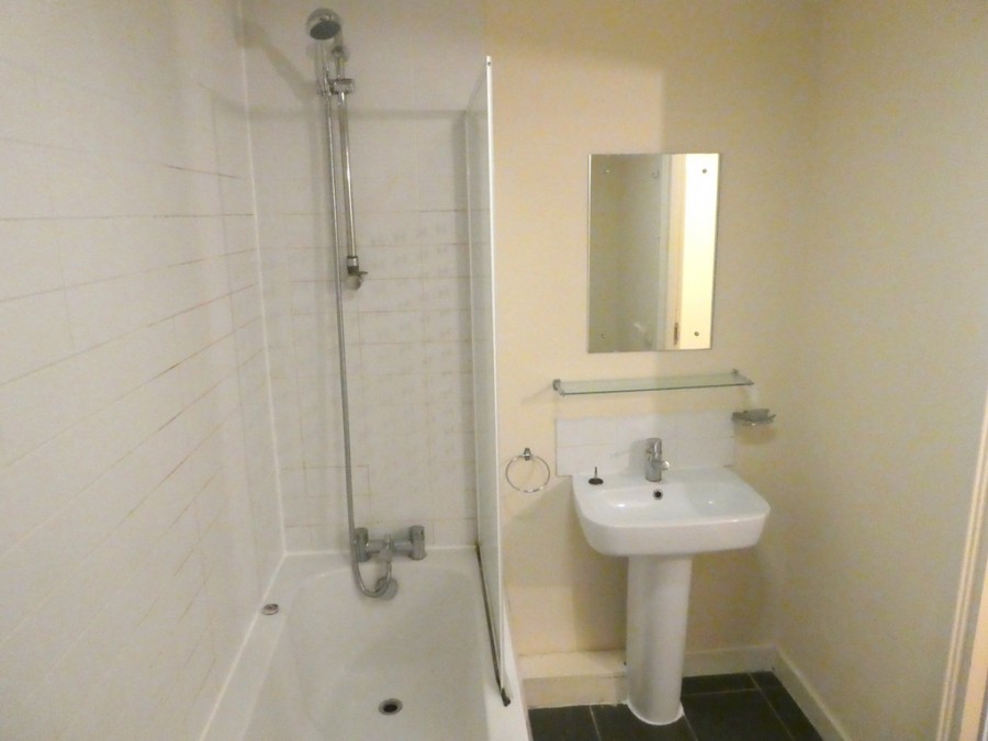 Images for Victoria Groves, Grove Village, Manchester EAID:b3a365785e0c608c1a78df24ce0289fd BID:1