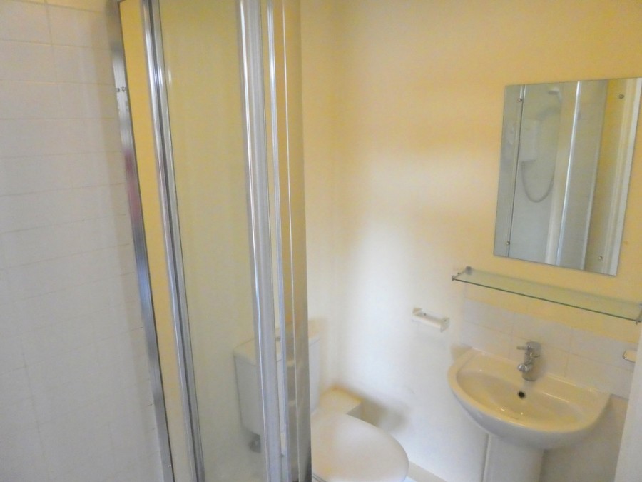 Images for Victoria Groves, Grove Village, Manchester EAID:b3a365785e0c608c1a78df24ce0289fd BID:1