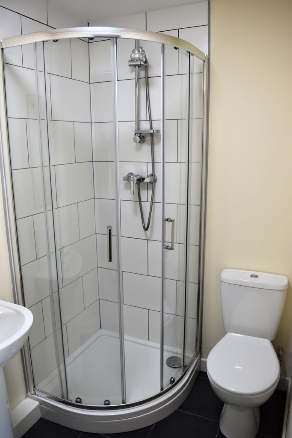 Images for Victoria Groves, Grove Village EAID:b3a365785e0c608c1a78df24ce0289fd BID:1