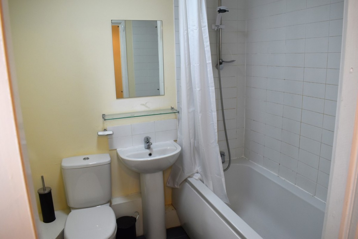 Images for Victoria Groves, Grove Village EAID:b3a365785e0c608c1a78df24ce0289fd BID:1