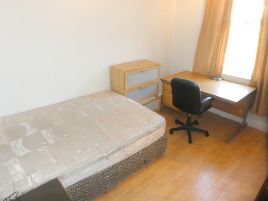 Images for Monton Street, Rusholme, Manchester EAID:b3a365785e0c608c1a78df24ce0289fd BID:1