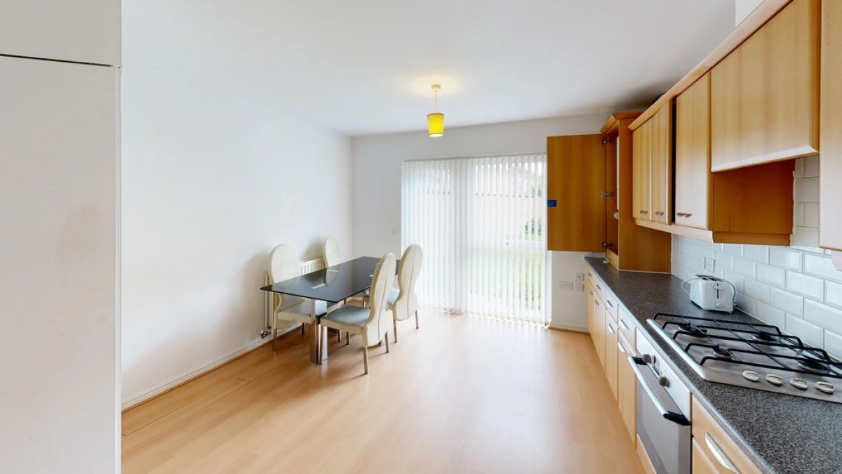 Images for Aspull Walk, Grove Village, Manchester EAID:b3a365785e0c608c1a78df24ce0289fd BID:1