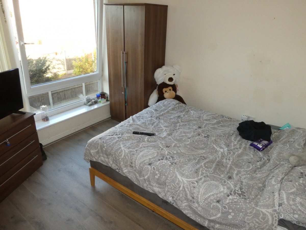 Images for Denewell Avenue, Grove Village, Manchester EAID:b3a365785e0c608c1a78df24ce0289fd BID:1