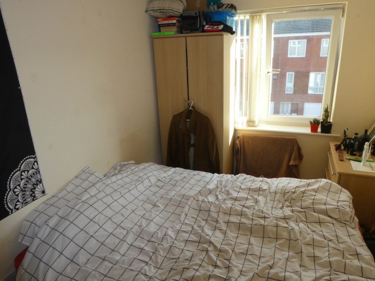 Images for Denewell Avenue, Grove Village, Manchester EAID:b3a365785e0c608c1a78df24ce0289fd BID:1