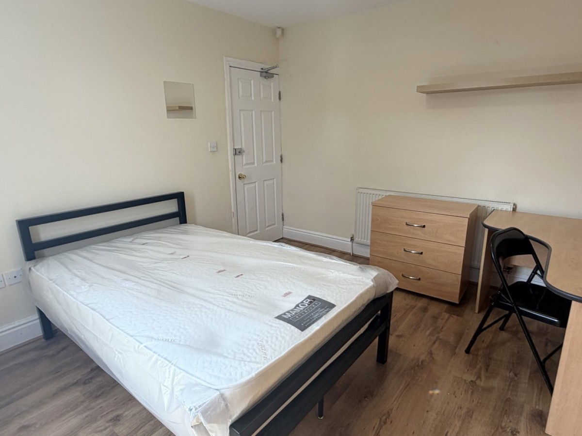 Images for Mornington Crescent, Fallowfield, Manchester EAID:b3a365785e0c608c1a78df24ce0289fd BID:1