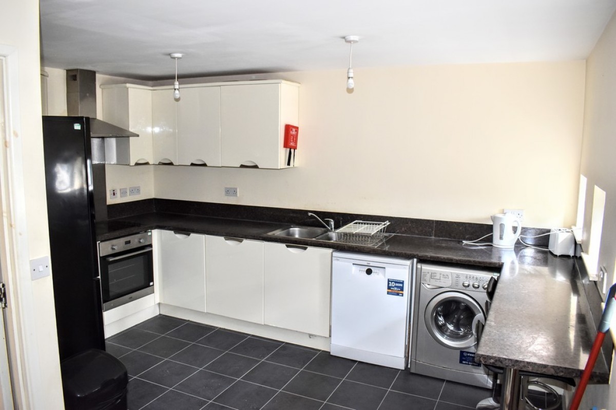 Images for Victoria Groves, Grove Village EAID:b3a365785e0c608c1a78df24ce0289fd BID:1