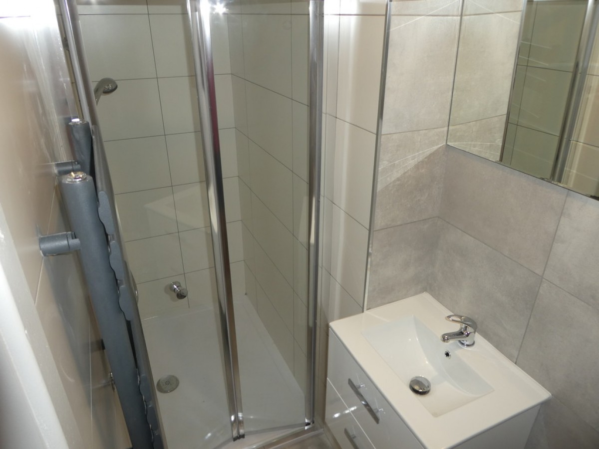 Images for Upper West Grove, Manchester EAID:b3a365785e0c608c1a78df24ce0289fd BID:1