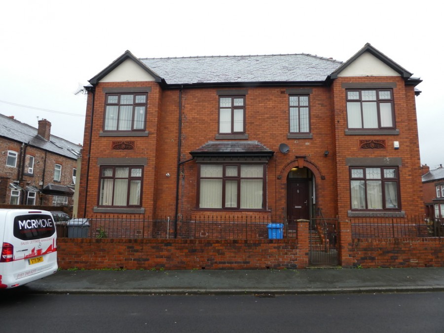 Images for Upper Kent Road, Victoria Park, Manchester EAID:b3a365785e0c608c1a78df24ce0289fd BID:1