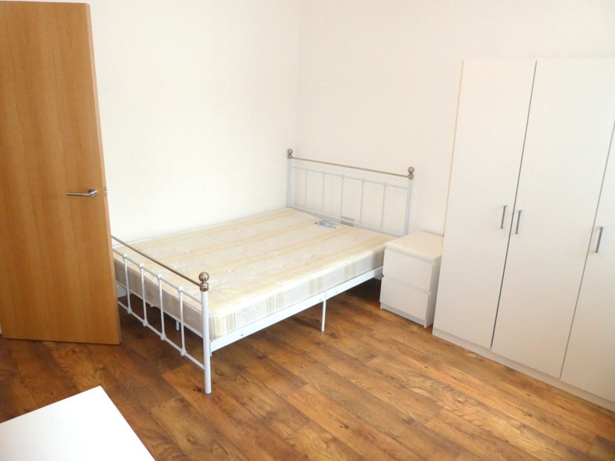 Images for Wilmslow Road, Rusholme, Manchester EAID:b3a365785e0c608c1a78df24ce0289fd BID:1