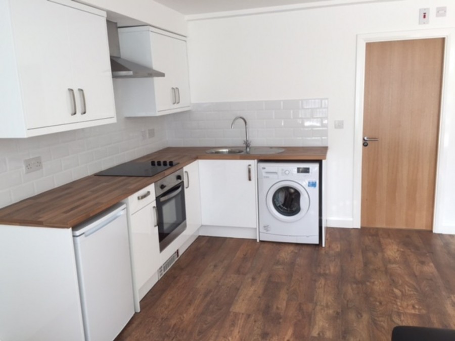 Images for Wilmslow Road, Rusholme EAID:b3a365785e0c608c1a78df24ce0289fd BID:1