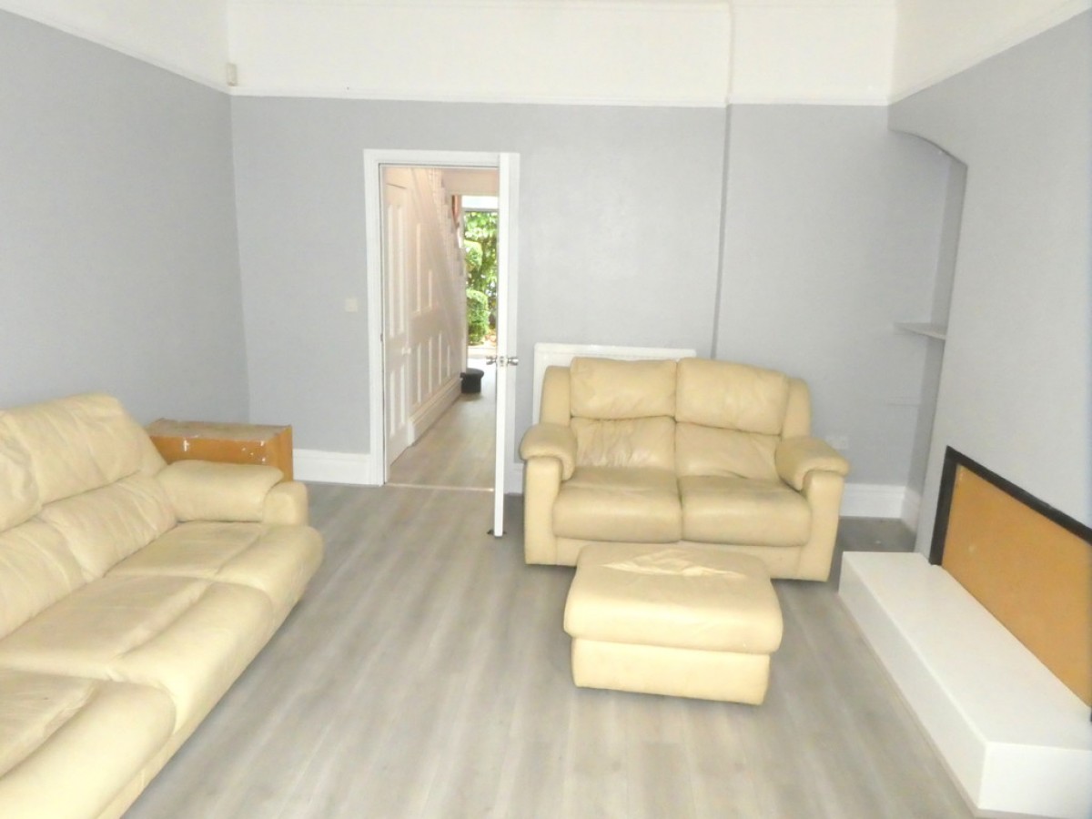 Images for Whiteoak Road, Fallowfield, Manchester EAID:b3a365785e0c608c1a78df24ce0289fd BID:1