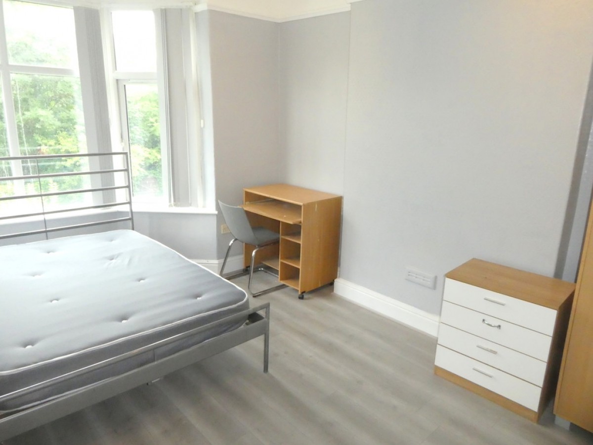 Images for Whiteoak Road, Fallowfield, Manchester EAID:b3a365785e0c608c1a78df24ce0289fd BID:1