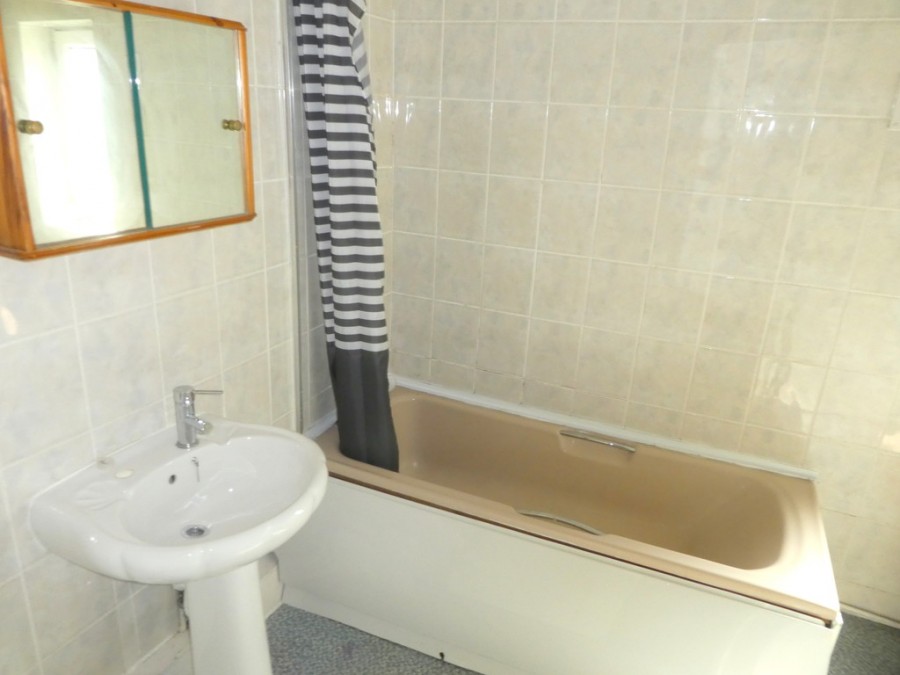 Images for Whiteoak Road, Fallowfield, Manchester EAID:b3a365785e0c608c1a78df24ce0289fd BID:1