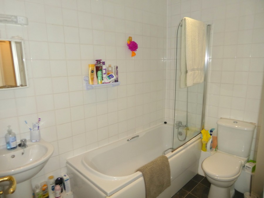 Images for Greengage, Grove Village, Manchester EAID:b3a365785e0c608c1a78df24ce0289fd BID:1