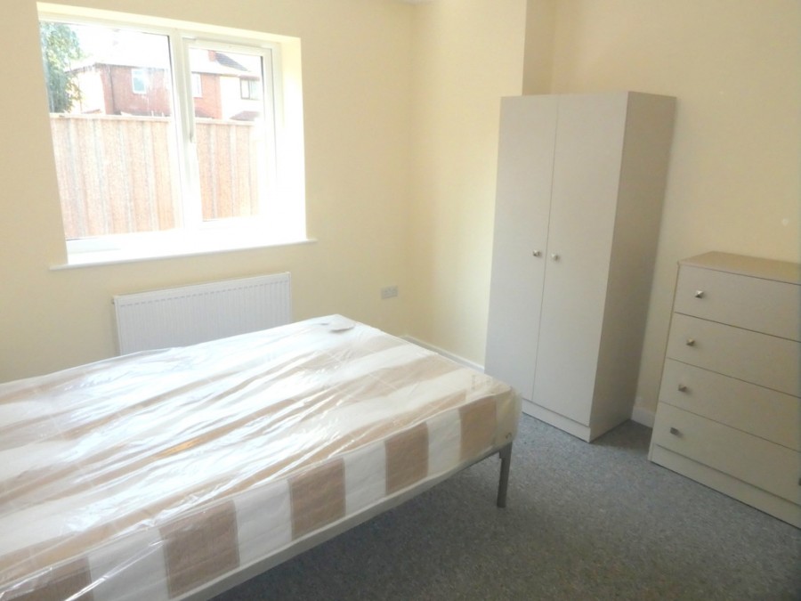 Images for Yew Tree Road, Fallowfield, Manchester EAID:b3a365785e0c608c1a78df24ce0289fd BID:1