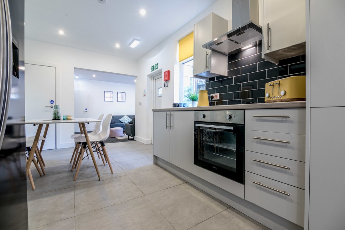 Images for Landcross Road, Fallowfield, Manchester EAID:b3a365785e0c608c1a78df24ce0289fd BID:1