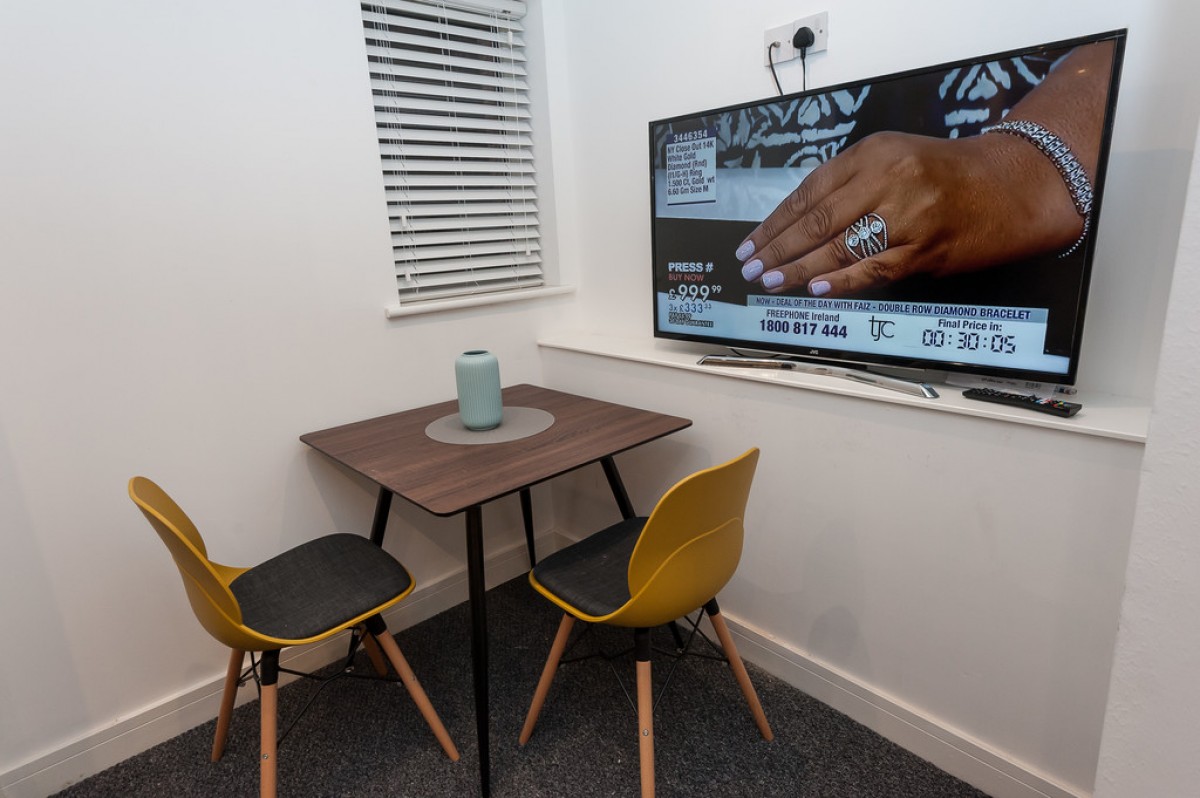 Images for Broad Street, Salford EAID:b3a365785e0c608c1a78df24ce0289fd BID:1