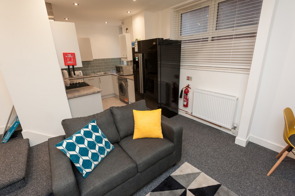 Images for Broad Street, Salford EAID:b3a365785e0c608c1a78df24ce0289fd BID:1