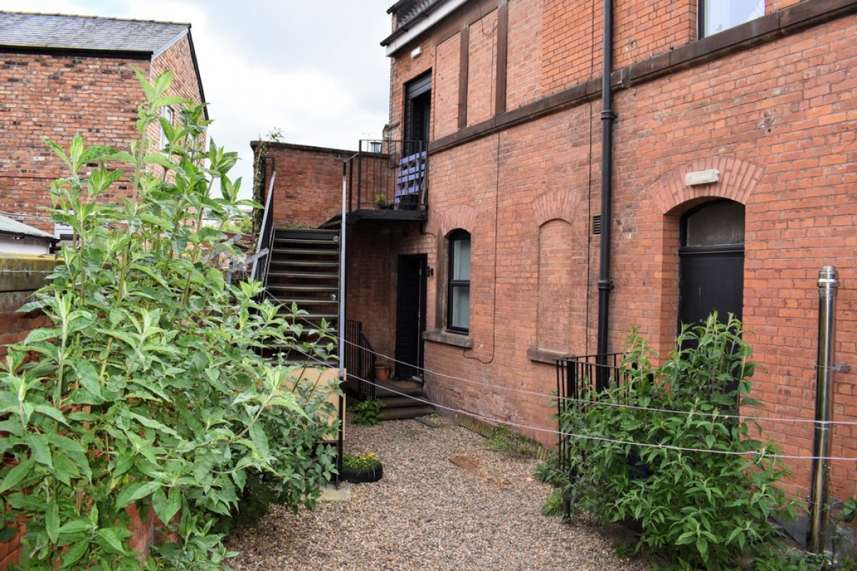 Images for Carill Drive, Fallowfield, Manchester EAID:b3a365785e0c608c1a78df24ce0289fd BID:1