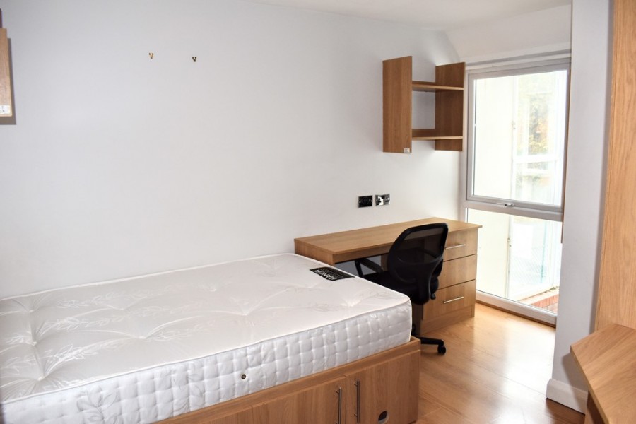 Images for Wellington Road, Fallowfield, Manchester EAID:b3a365785e0c608c1a78df24ce0289fd BID:1