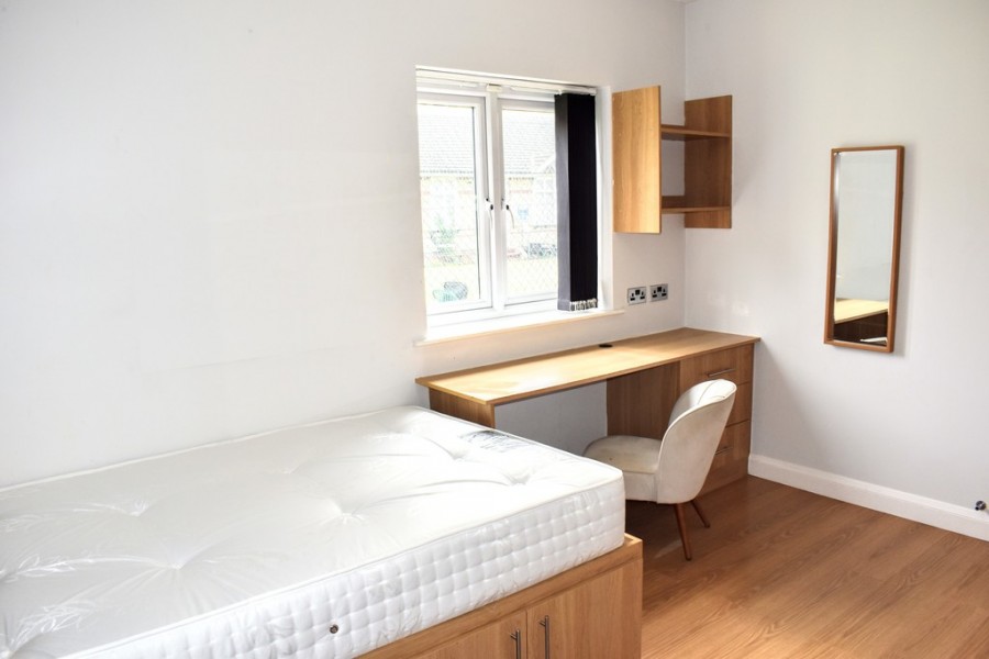 Images for Wellington Road, Fallowfield, Manchester EAID:b3a365785e0c608c1a78df24ce0289fd BID:1