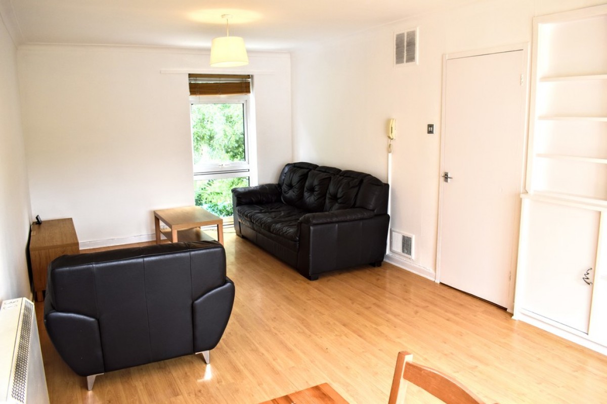 Images for Wilmslow Road, Fallowfield, Manchester EAID:b3a365785e0c608c1a78df24ce0289fd BID:1