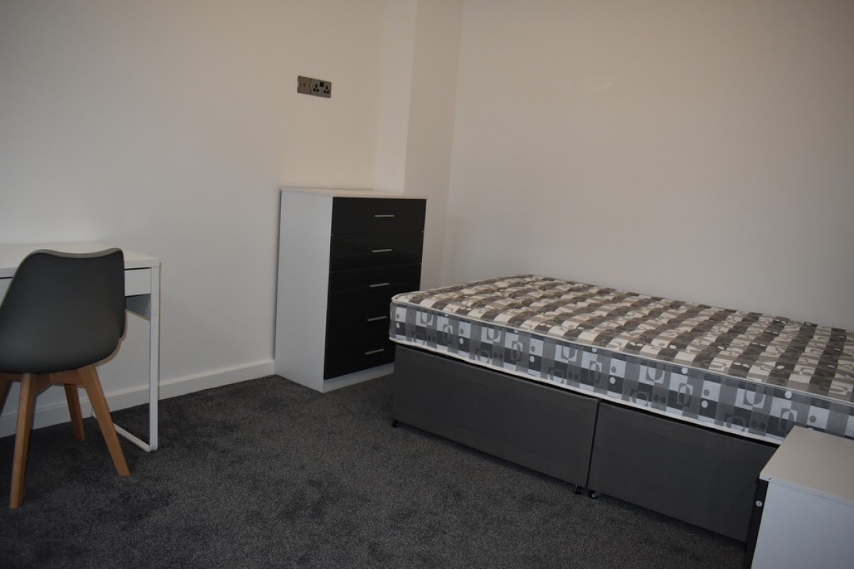 Images for Braemar Road, Manchester EAID:b3a365785e0c608c1a78df24ce0289fd BID:1