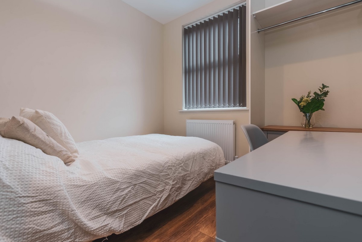 Images for Moseley Road, Fallowfield, Manchester EAID:b3a365785e0c608c1a78df24ce0289fd BID:1