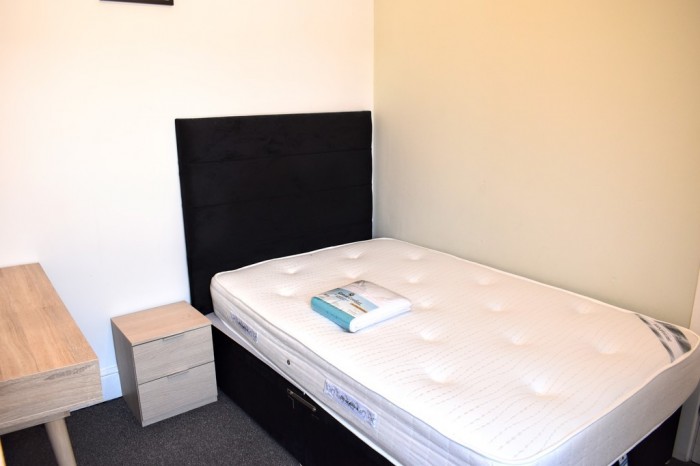 View Full Details for Milnthorpe Street, Salford - EAID:b3a365785e0c608c1a78df24ce0289fd, BID:1