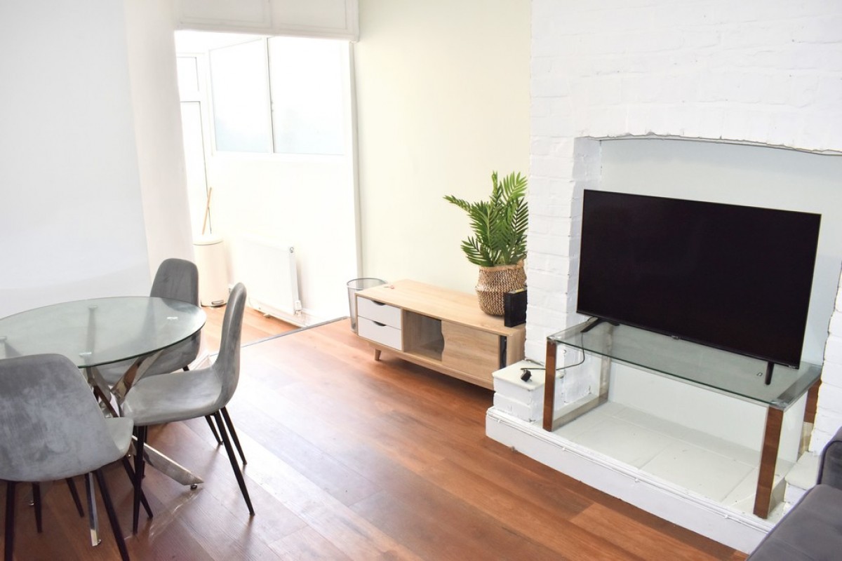 Images for Milnthorpe Street, Salford EAID:b3a365785e0c608c1a78df24ce0289fd BID:1