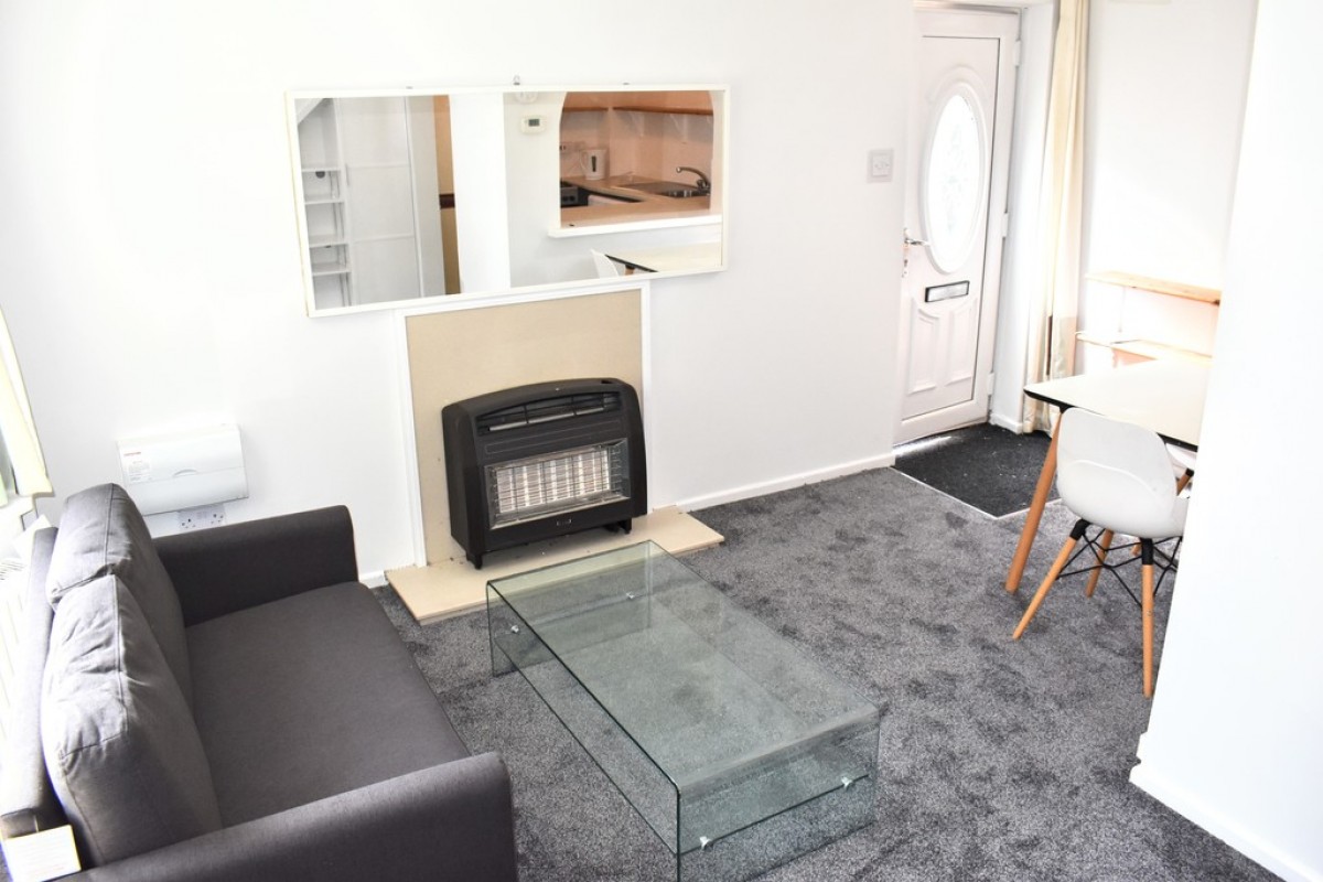 Images for Birch Polygon, Rusholme, Manchester EAID:b3a365785e0c608c1a78df24ce0289fd BID:1