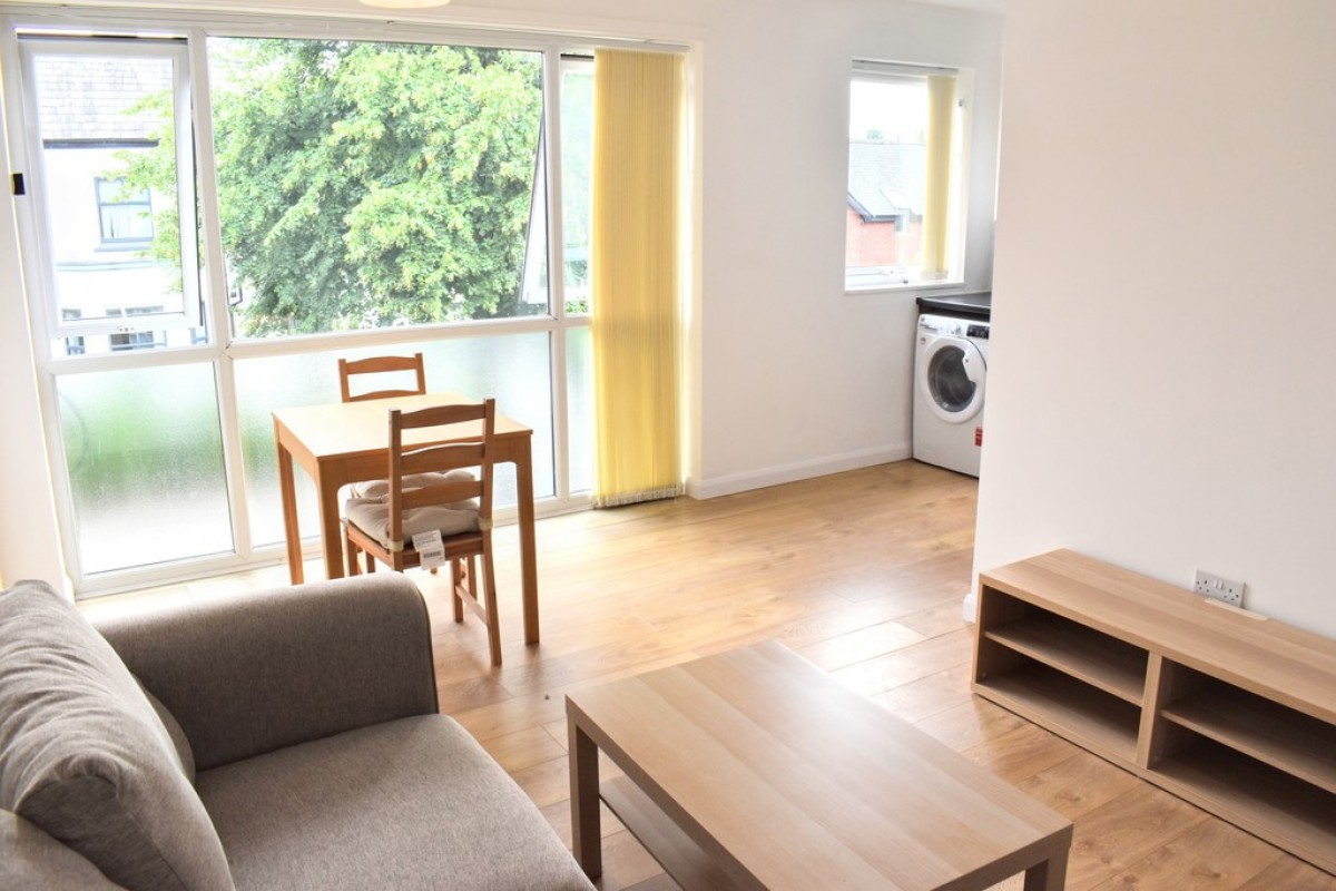 Images for Conyngham Road, Victoria Park EAID:b3a365785e0c608c1a78df24ce0289fd BID:1