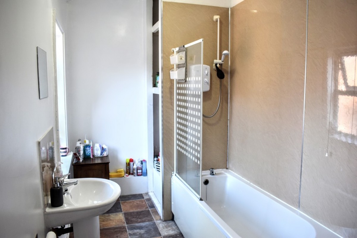 Images for Redruth, Rusholme, Manchester EAID:b3a365785e0c608c1a78df24ce0289fd BID:1