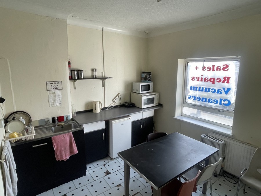 Images for Mauldeth Road, Manchester EAID:b3a365785e0c608c1a78df24ce0289fd BID:1