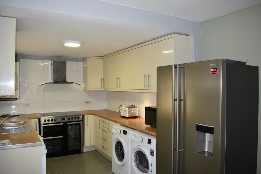Images for Moseley Road, Fallowfield, Manchester EAID:b3a365785e0c608c1a78df24ce0289fd BID:1